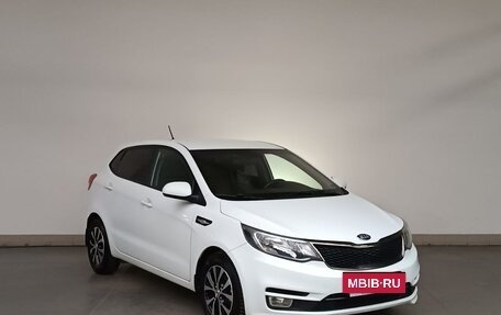 KIA Rio III рестайлинг, 2016 год, 1 000 000 рублей, 3 фотография