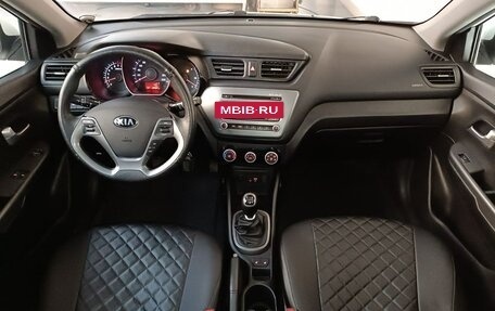 KIA Rio III рестайлинг, 2016 год, 1 000 000 рублей, 14 фотография