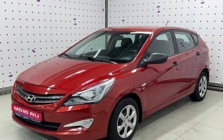 Hyundai Solaris II рестайлинг, 2015 год, 1 099 000 рублей, 1 фотография