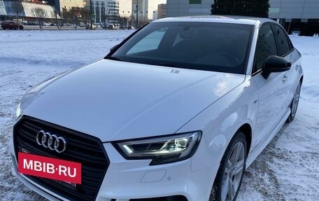 Audi A3, 2018 год, 2 490 000 рублей, 2 фотография