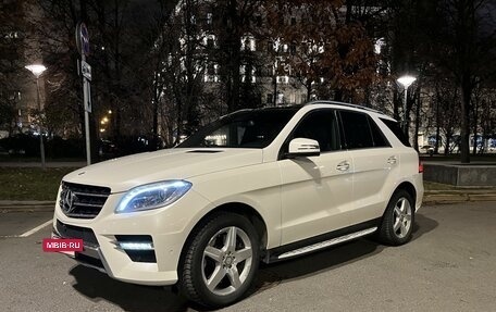 Mercedes-Benz M-Класс, 2014 год, 2 925 000 рублей, 3 фотография