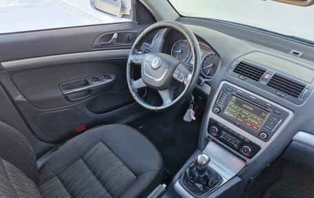 Skoda Octavia, 2009 год, 650 000 рублей, 26 фотография