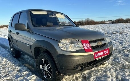 Chevrolet Niva I рестайлинг, 2014 год, 500 000 рублей, 2 фотография