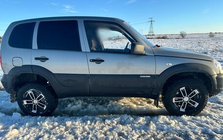 Chevrolet Niva I рестайлинг, 2014 год, 500 000 рублей, 7 фотография