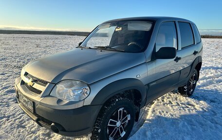 Chevrolet Niva I рестайлинг, 2014 год, 500 000 рублей, 17 фотография