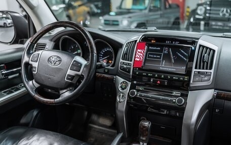 Toyota Land Cruiser 200, 2014 год, 5 000 000 рублей, 10 фотография