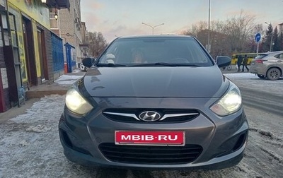 Hyundai Solaris II рестайлинг, 2013 год, 730 000 рублей, 1 фотография