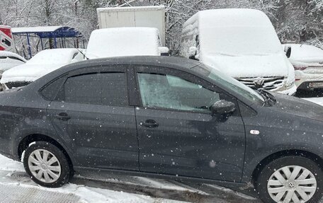 Volkswagen Polo VI (EU Market), 2011 год, 600 000 рублей, 2 фотография