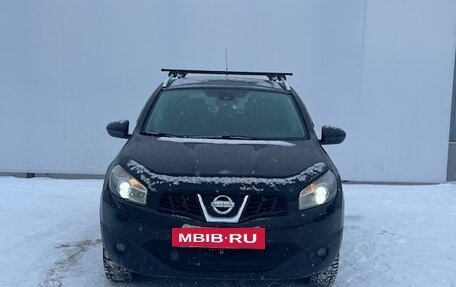 Nissan Qashqai+2 I, 2010 год, 990 000 рублей, 2 фотография