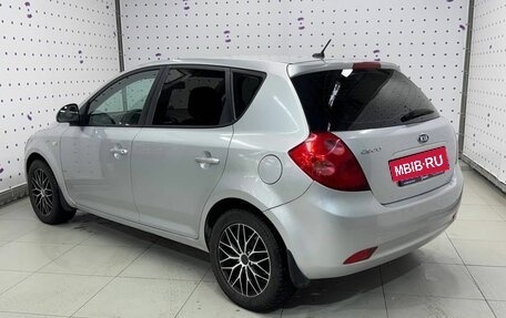 KIA cee'd I рестайлинг, 2009 год, 640 000 рублей, 4 фотография