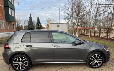 Volkswagen Golf VII, 2017 год, 2 630 000 рублей, 9 фотография