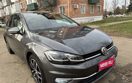 Volkswagen Golf VII, 2017 год, 2 630 000 рублей, 3 фотография