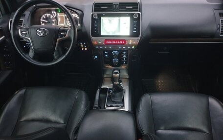 Toyota Land Cruiser Prado 150 рестайлинг 2, 2018 год, 4 399 000 рублей, 18 фотография