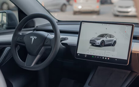 Tesla Model Y I, 2023 год, 6 615 000 рублей, 10 фотография