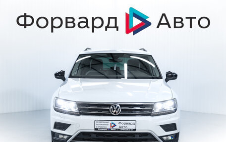 Volkswagen Tiguan II, 2020 год, 3 100 000 рублей, 2 фотография