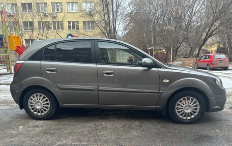 KIA Rio II, 2011 год, 780 000 рублей, 6 фотография