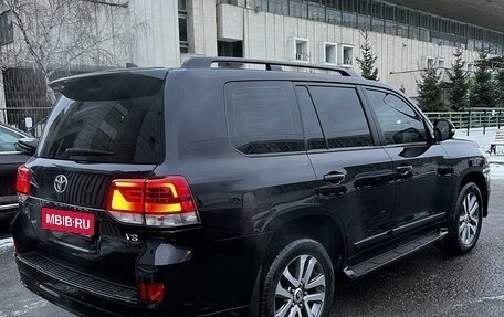 Toyota Land Cruiser 200, 2016 год, 6 400 000 рублей, 4 фотография