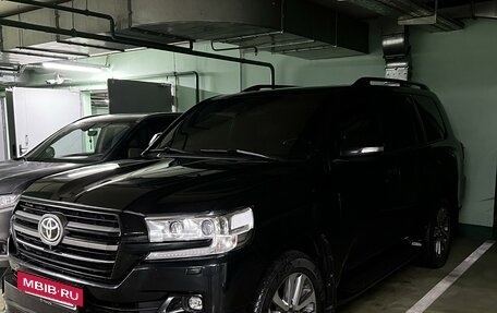 Toyota Land Cruiser 200, 2016 год, 6 400 000 рублей, 11 фотография