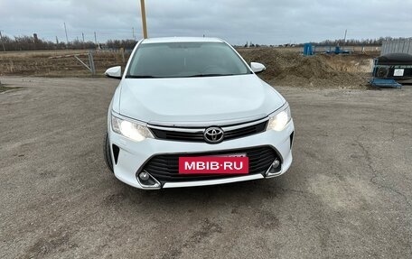 Toyota Camry, 2014 год, 2 250 000 рублей, 8 фотография