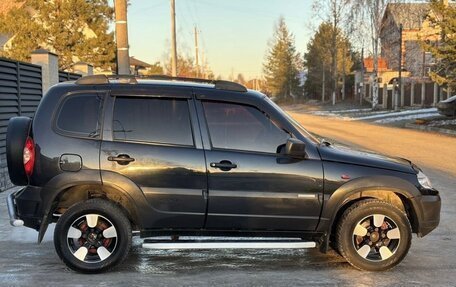 Chevrolet Niva I рестайлинг, 2012 год, 499 000 рублей, 2 фотография