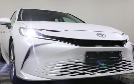 Toyota Camry, 2024 год, 5 250 000 рублей, 4 фотография