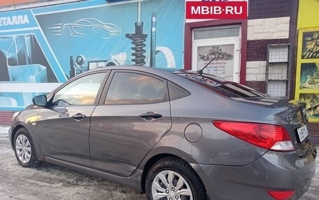 Hyundai Solaris II рестайлинг, 2013 год, 730 000 рублей, 7 фотография