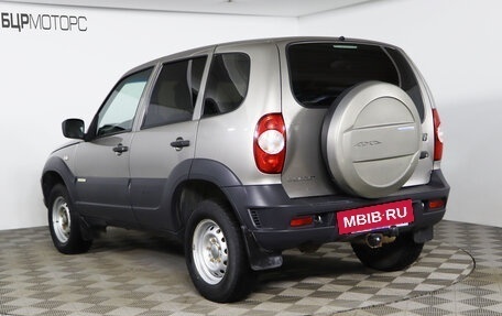 Chevrolet Niva I рестайлинг, 2017 год, 819 990 рублей, 7 фотография