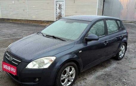 KIA cee'd I рестайлинг, 2008 год, 600 000 рублей, 11 фотография