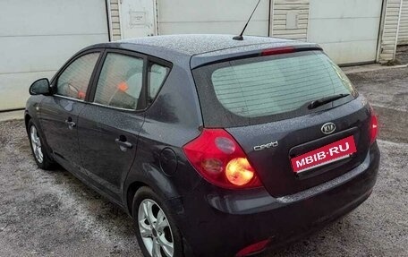 KIA cee'd I рестайлинг, 2008 год, 600 000 рублей, 17 фотография