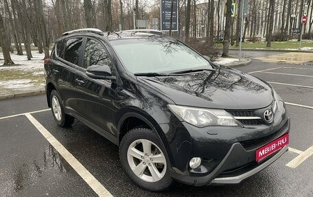 Toyota RAV4, 2014 год, 1 690 000 рублей, 1 фотография