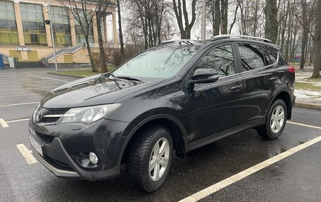 Toyota RAV4, 2014 год, 1 690 000 рублей, 4 фотография