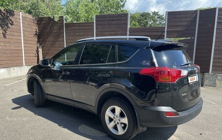 Toyota RAV4, 2014 год, 1 690 000 рублей, 9 фотография