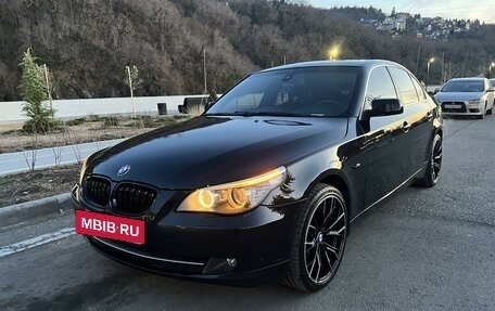 BMW 5 серия, 2008 год, 1 450 000 рублей, 2 фотография