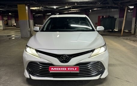 Toyota Camry, 2019 год, 3 500 000 рублей, 1 фотография