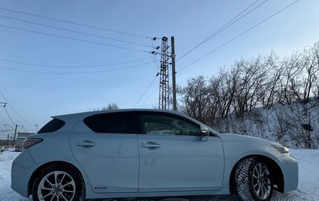 Lexus CT I рестайлинг, 2011 год, 1 380 000 рублей, 27 фотография