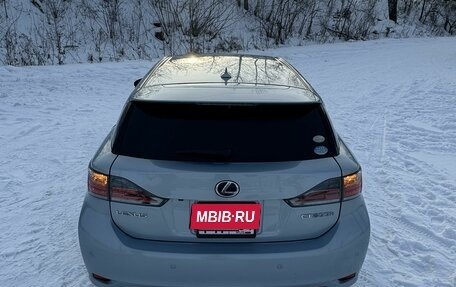 Lexus CT I рестайлинг, 2011 год, 1 380 000 рублей, 21 фотография