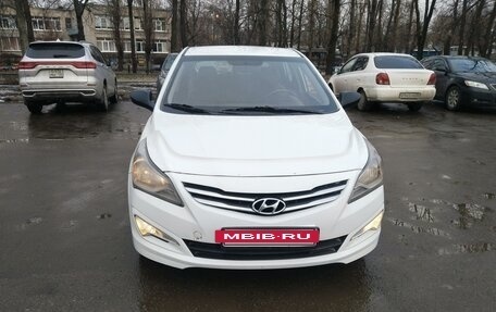 Hyundai Solaris II рестайлинг, 2015 год, 790 000 рублей, 12 фотография