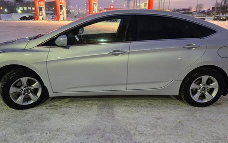 Hyundai i40 I рестайлинг, 2013 год, 1 350 000 рублей, 3 фотография