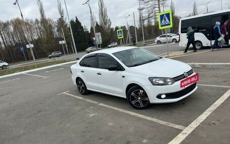 Volkswagen Polo VI (EU Market), 2014 год, 950 000 рублей, 2 фотография