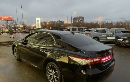 Toyota Camry, 2021 год, 3 500 000 рублей, 7 фотография