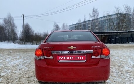 Chevrolet Cruze II, 2012 год, 775 000 рублей, 3 фотография