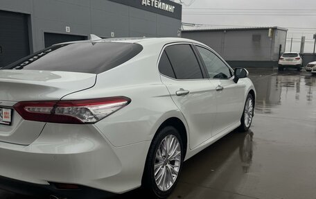 Toyota Camry, 2020 год, 3 249 000 рублей, 6 фотография