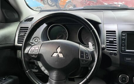 Mitsubishi Outlander III рестайлинг 3, 2010 год, 1 199 000 рублей, 22 фотография