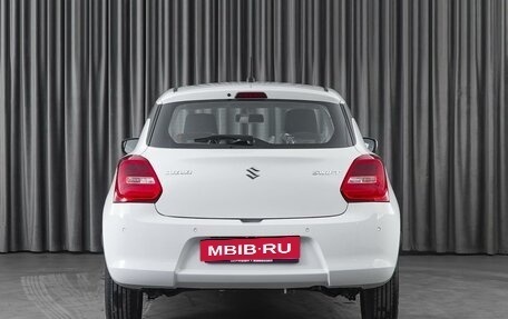 Suzuki Swift V, 2023 год, 1 950 000 рублей, 4 фотография