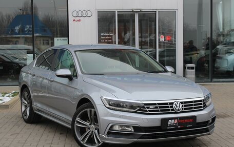 Volkswagen Passat B8 рестайлинг, 2018 год, 2 450 000 рублей, 3 фотография