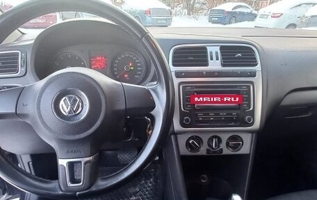 Volkswagen Polo VI (EU Market), 2013 год, 950 000 рублей, 5 фотография