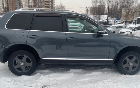 Volkswagen Touareg III, 2007 год, 949 000 рублей, 2 фотография