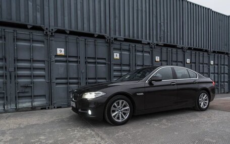 BMW 5 серия, 2016 год, 2 750 000 рублей, 4 фотография