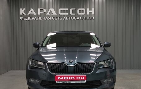 Skoda Superb III рестайлинг, 2018 год, 2 520 000 рублей, 3 фотография