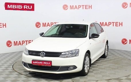 Volkswagen Jetta VI, 2013 год, 1 099 000 рублей, 1 фотография